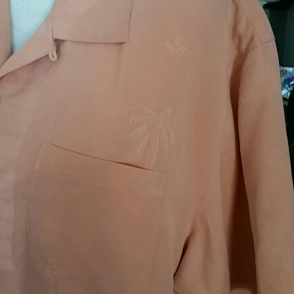 Tommy Bahama Large Coral Silk Button Down Shirt - Picture 3 of 6